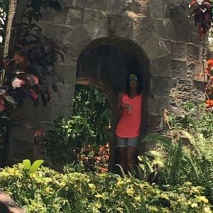 Meet your Posher, Vicki